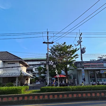Puangpen Villa Hotel-3